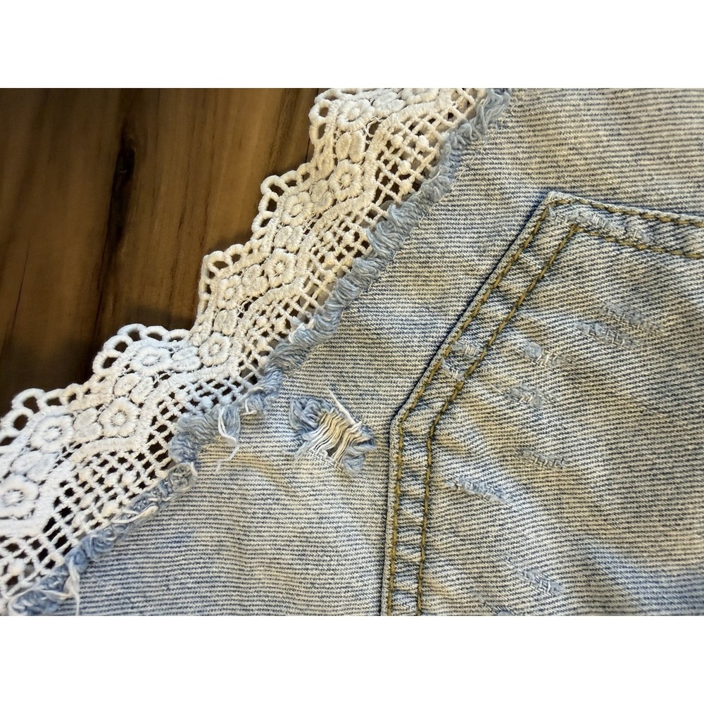 Free People Lace Trim Denim Shorts W28 Distressed Boho Festival Cutoff - Picture 9 of 14